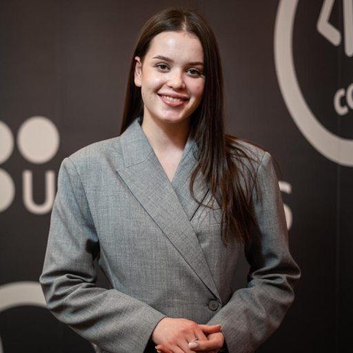 Company.Members.MariPodorozhna.Name