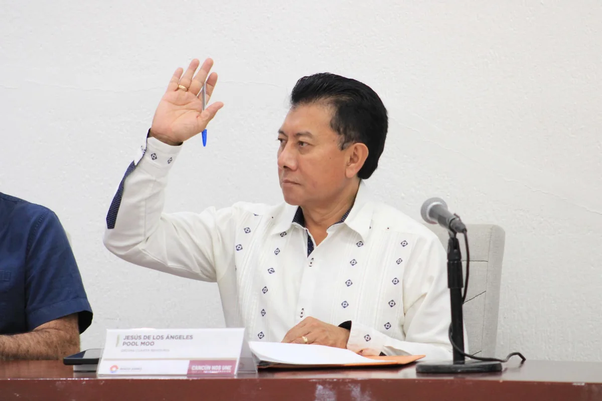 El regidor de la Ola Naranja en el Ayuntamiento de Benito Juárez, Jesús Pool Moo, dijo que la invitación a Marín Mollinedo llegó de la dirigencia nacional. Foto: Verónica Fajardo.