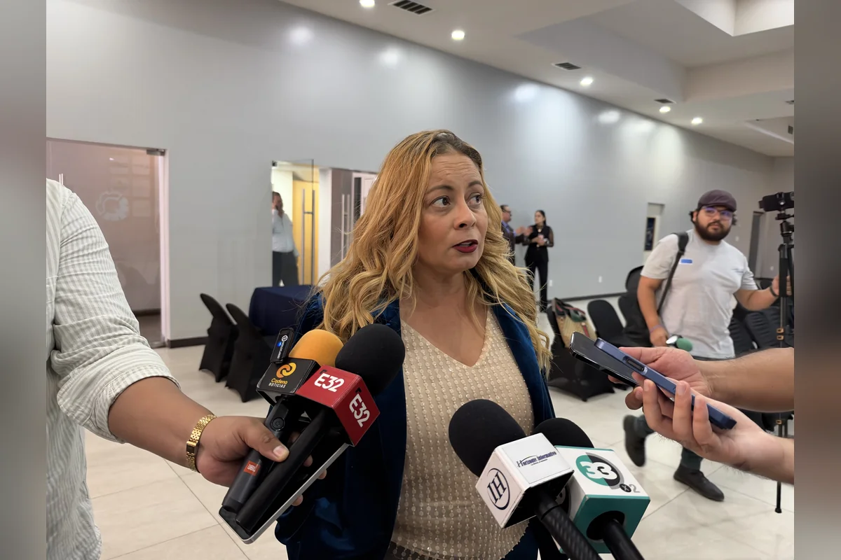 Atzimba Villegas Pérez, presidenta de la Coalición Internacional de Turismo México y Cadena de Valor dijo desconocer si en Tijuana hay "médicos golondrinos". Foto: Valeria Ugarte.