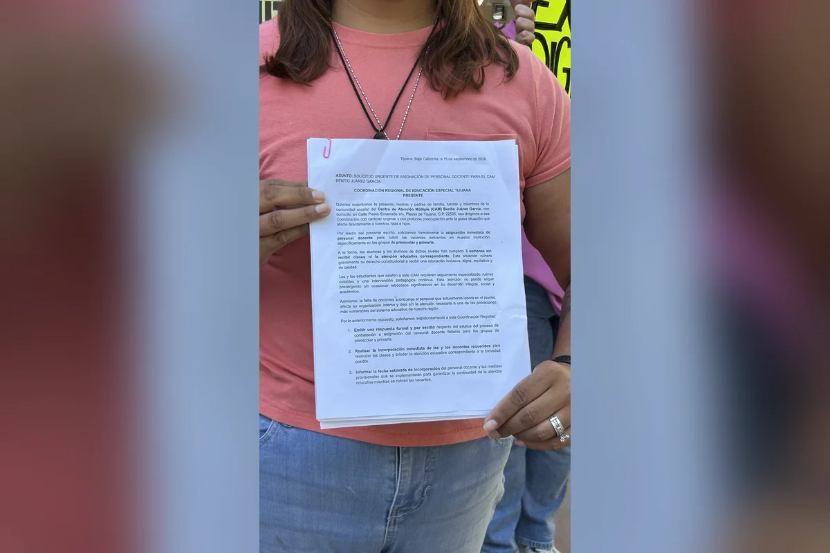 Desde la primera semana del ciclo escolar, al no tener maestro, presentaron una petición a la SEP, pero no les han contestado. Foto: Valeria Ugarte.