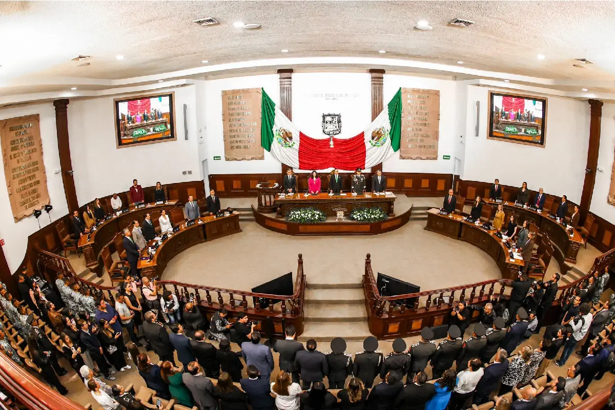 Tribunal Electoral devuelve su curul a Tony Flores en Coahuila; había sido suspendido por faltas