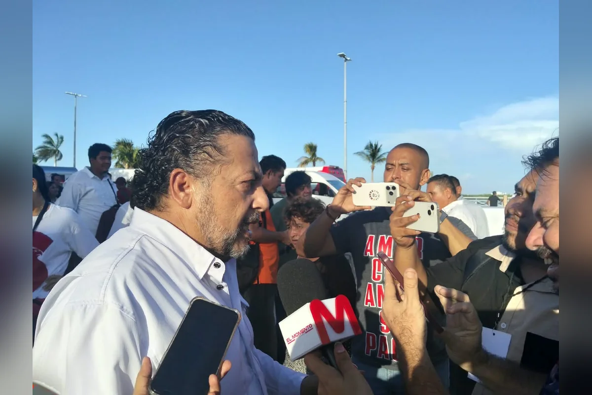 Jorge Arturo Sanen Cervantes también anda reuniéndose con los actores políticos de Quintana Roo para la "Operación Cicatriz". Foto: Verónica Fajardo.