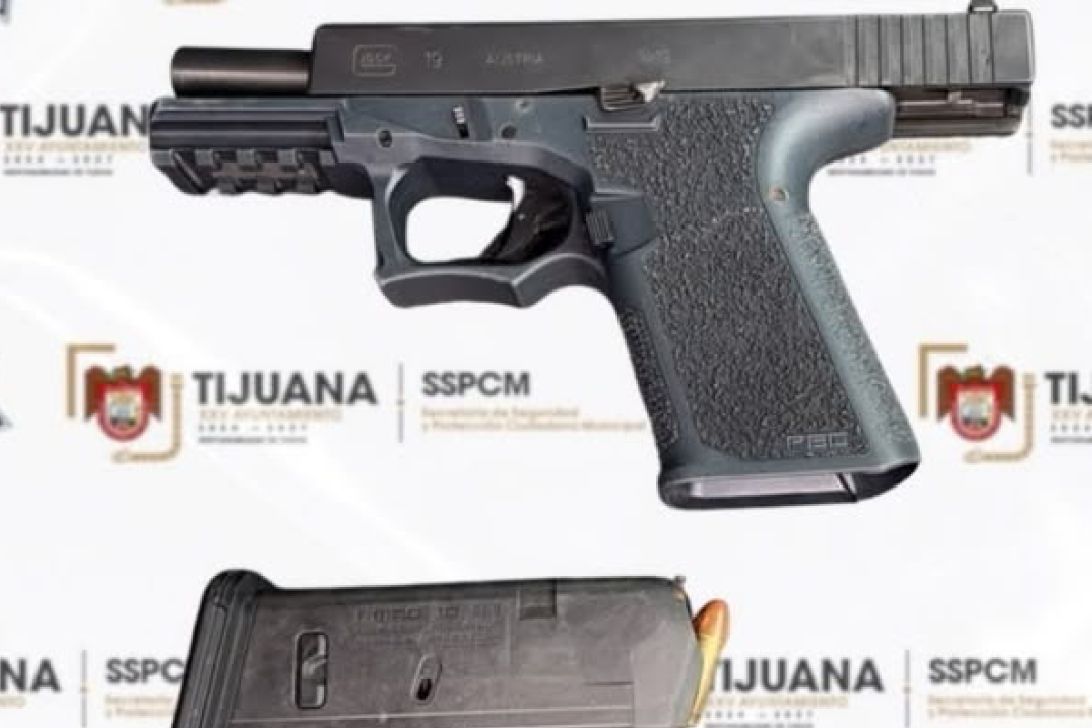 El arma decomisada es tipo escuadra.