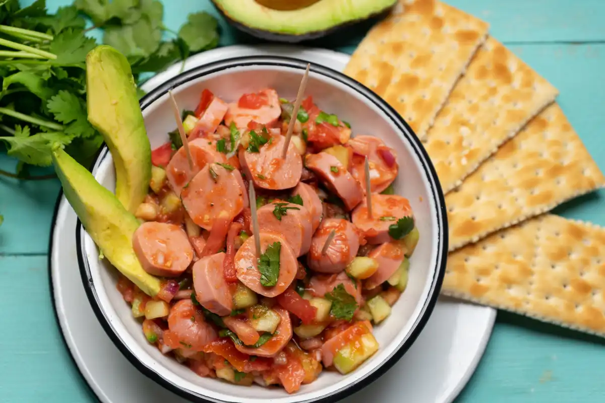 ceviche de salchicha