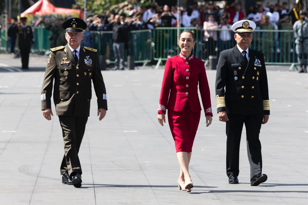 Arranca el Desfile Cívico-Militar por el 216 aniversario de la Independencia de México