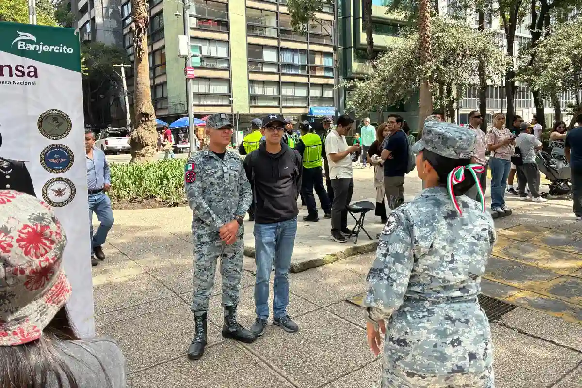 Arranca el Desfile Cívico-Militar por el 216 aniversario de la Independencia de México