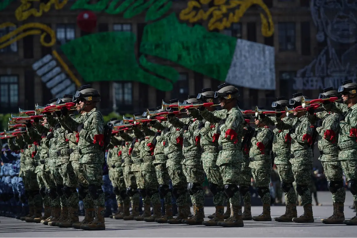 Desfile Militar 2026: Sheinbaum encabeza la ceremonia por el 216 aniversario de la Independencia