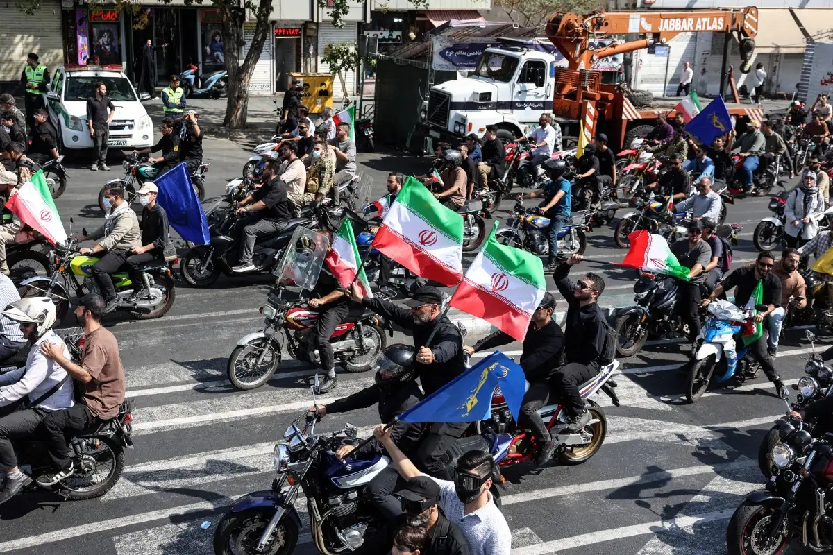 plan Irán estrecho ormuz
