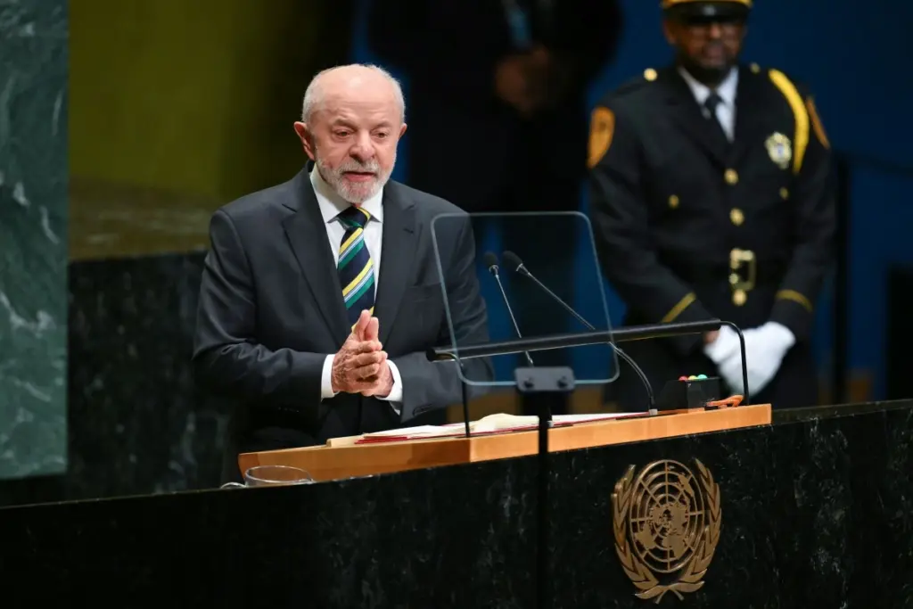 Luiz Inácio Lula da Silva, presidente de Brasil.