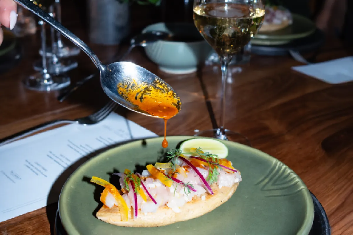 tlacoyo de hamachi de siembra comedor