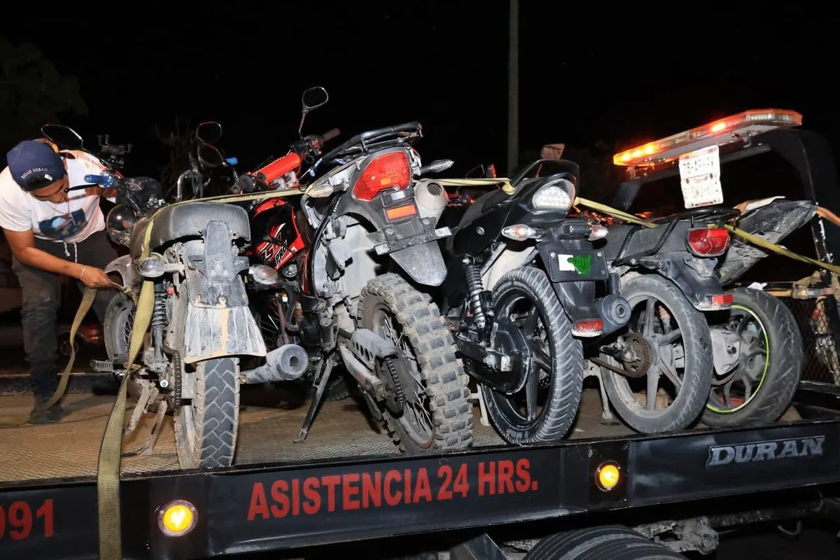 Más de 200 motocicletas han sido incautadas por las autoridades, pues sus ocupantes no acreditaron la propiedad. Foto: Gobierno Benito Juárez.