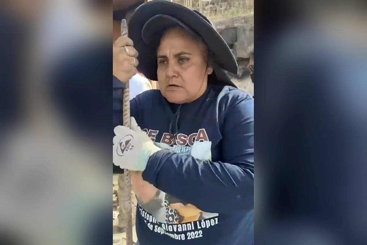 Claudia López divide su vida entre la búsqueda de Christopher y el cuidado de su nieta Aurora Montserrat, quien a menudo pregunta por su padre, quien “se fue a trabajar a otro lado”. Foto: Especial.