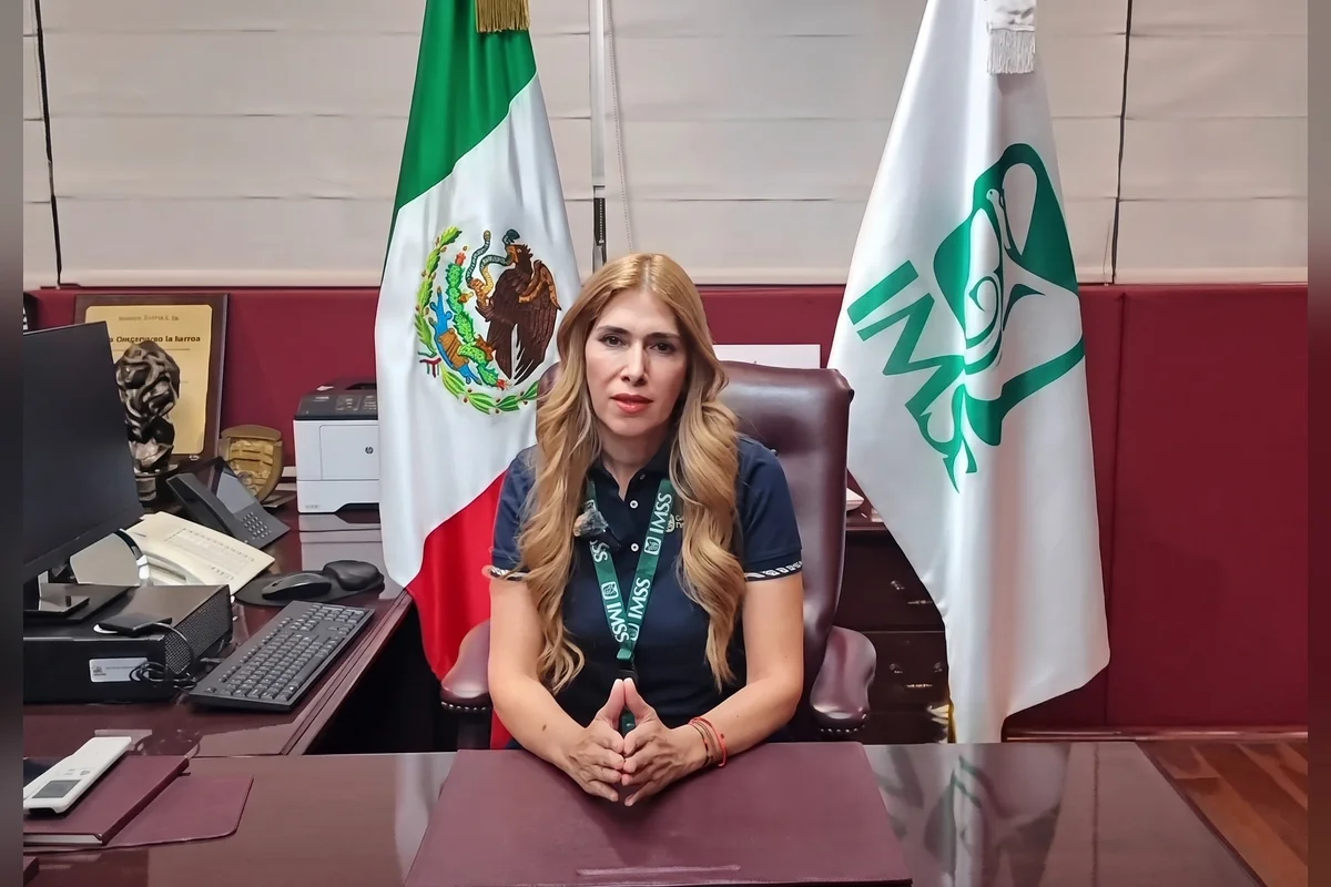 Gabriela Paredes Orozco, titular de Atención al Derechohabiente a nivel nacional, atendió el problema apenas se dio a conocer. Foto: IMSS.