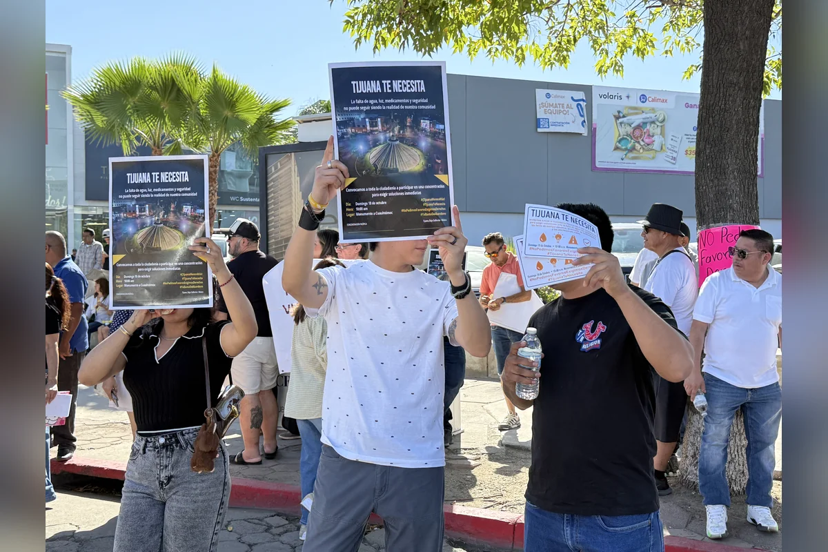 Muchas denuncias y una demanda para que las autoridades trabajen para la población. Foto: Montserrat Flores. 