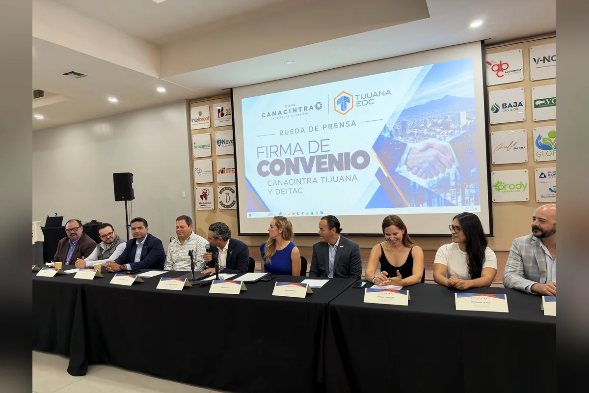 Canacintra y Deitac firmaron un convenio energético para atender la problemática en Tijuana. Foto: Valeria Ugarte.