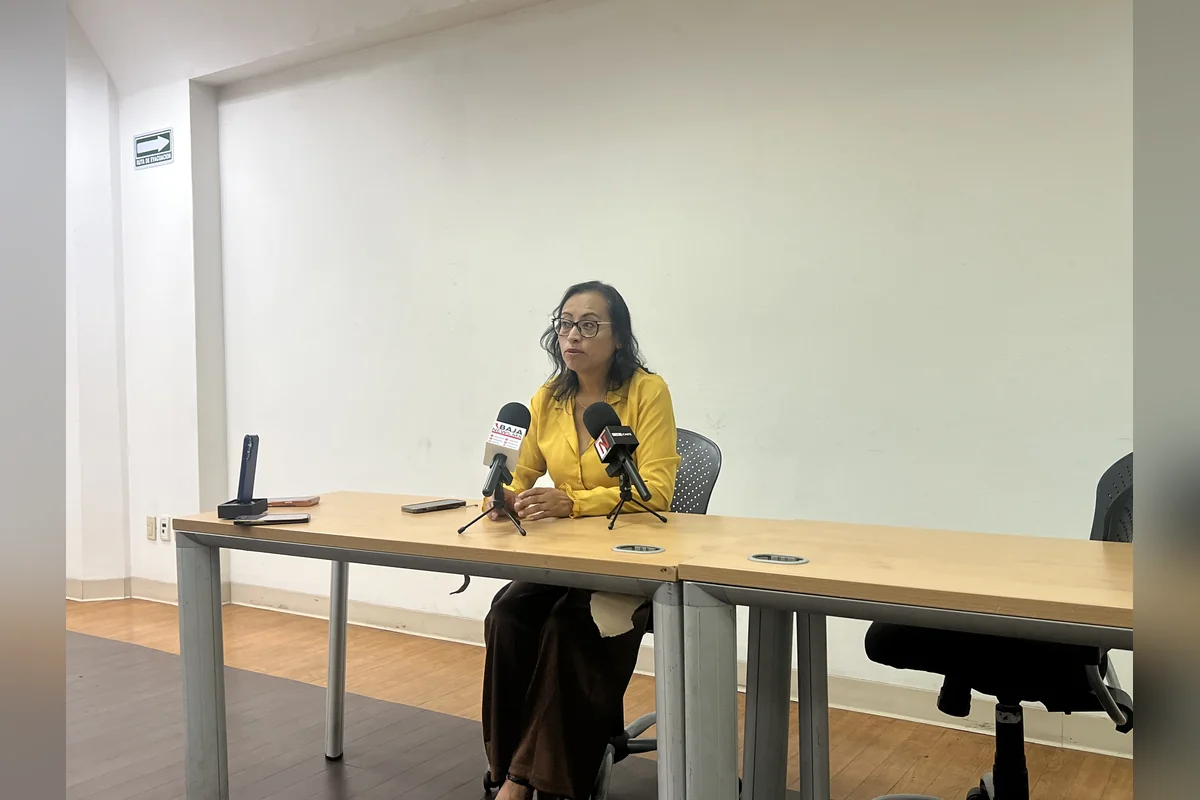 Delia Ávila Suárez, directora de la Fundación para los Niños de Las Californias, explicó que casi medio centenar de niños esperan atención especializada. Foto: Fundación Los Niños de Las Californias.