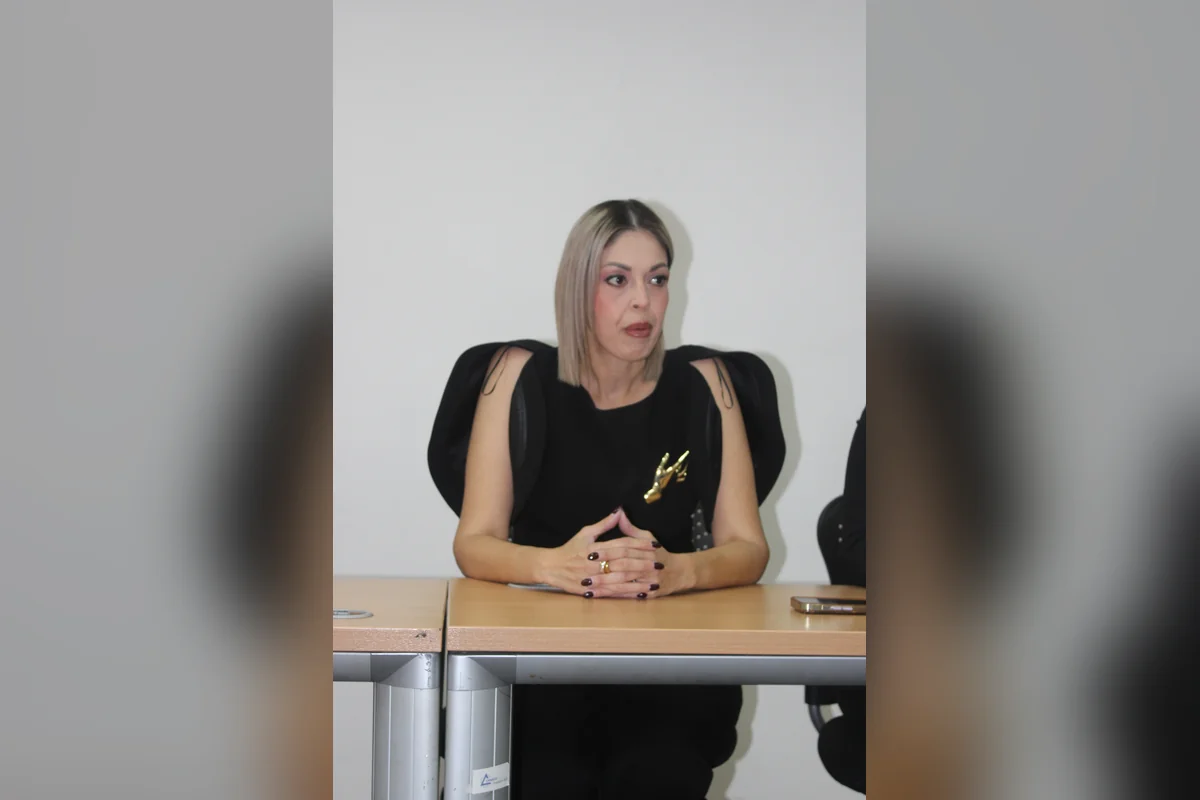 La abogada Leslie Arias Sesma, representante en Baja California del del Colegio Nacional de Abogados Penalistas, dijo que hay que analizar los delitos que cometen los adolescentes y la reinserción social de estos. Foto: Montserrat Flores.