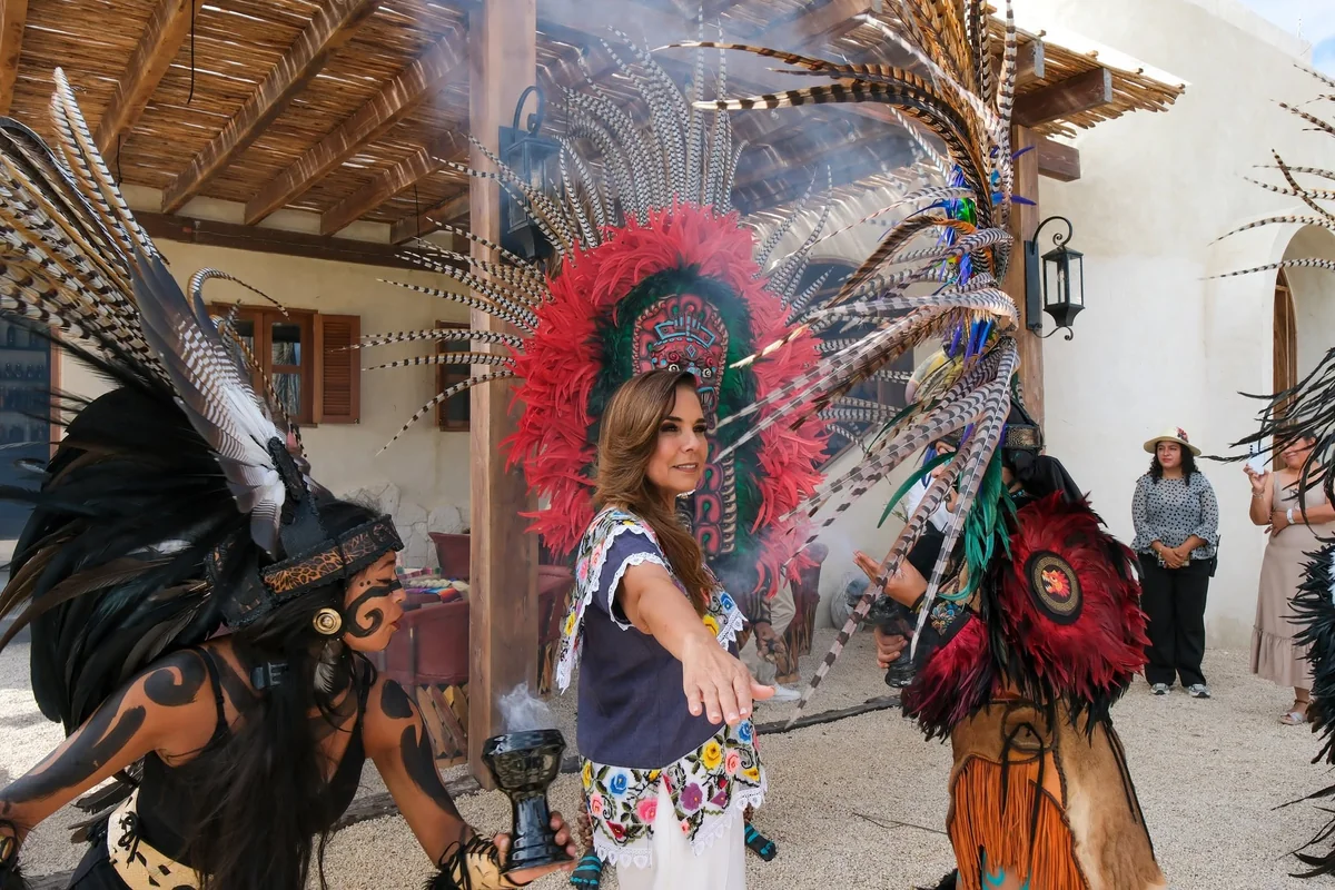 Ni la limpia que le hicieron a la gobernadora Mara Lezama sirvió para que Mahahual tuviera ya la obras. Foto: Gobierno Qroo.