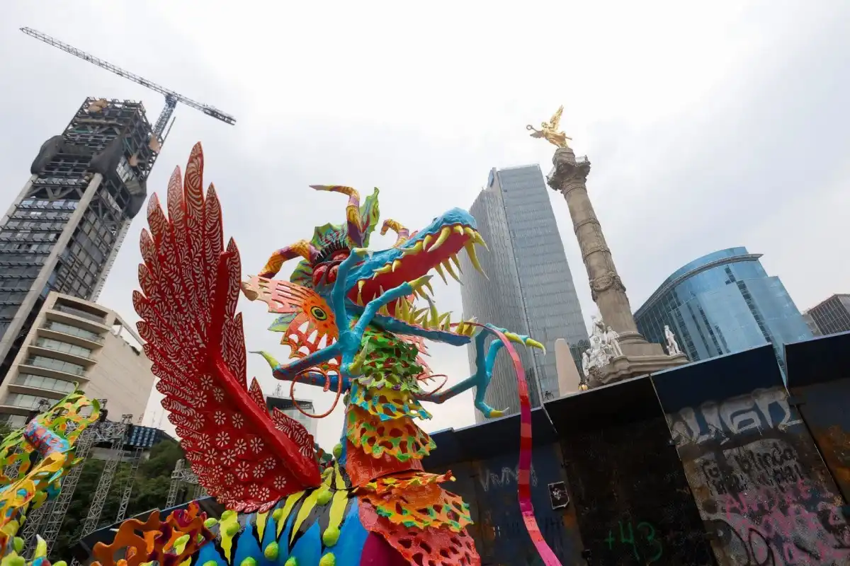 alebrijes monumentales desfile