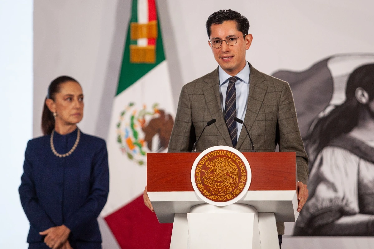 canciller Roberto Velásco
