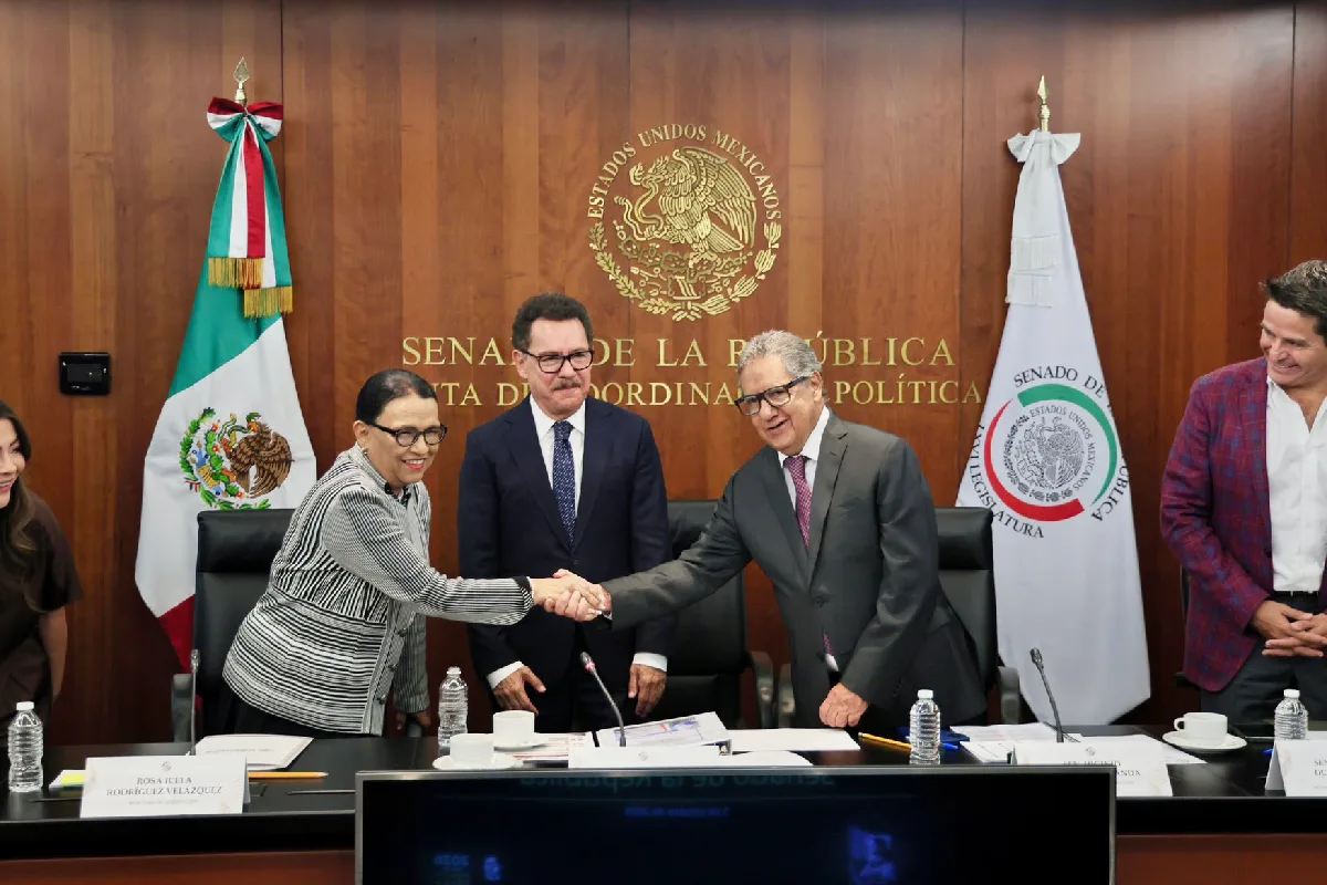 Segob promete en el Senado elecciones seguras y pide a partidos postular candidatos limpios