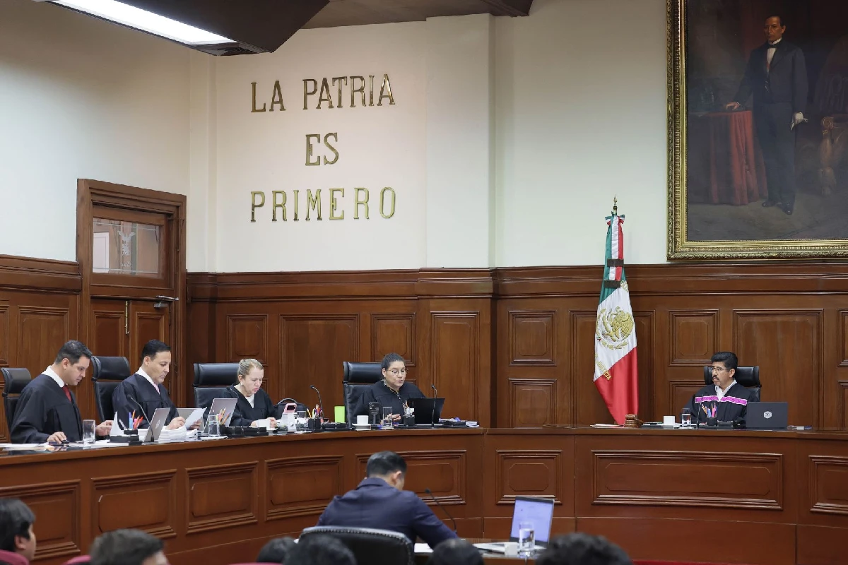 Corte radica en juzgados especializados amparos sobre lineamientos de telefonía móvil
