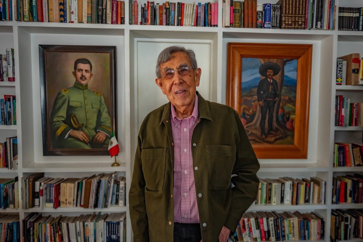 Cuauhtémoc Cárdenas en entrevista con CFE.