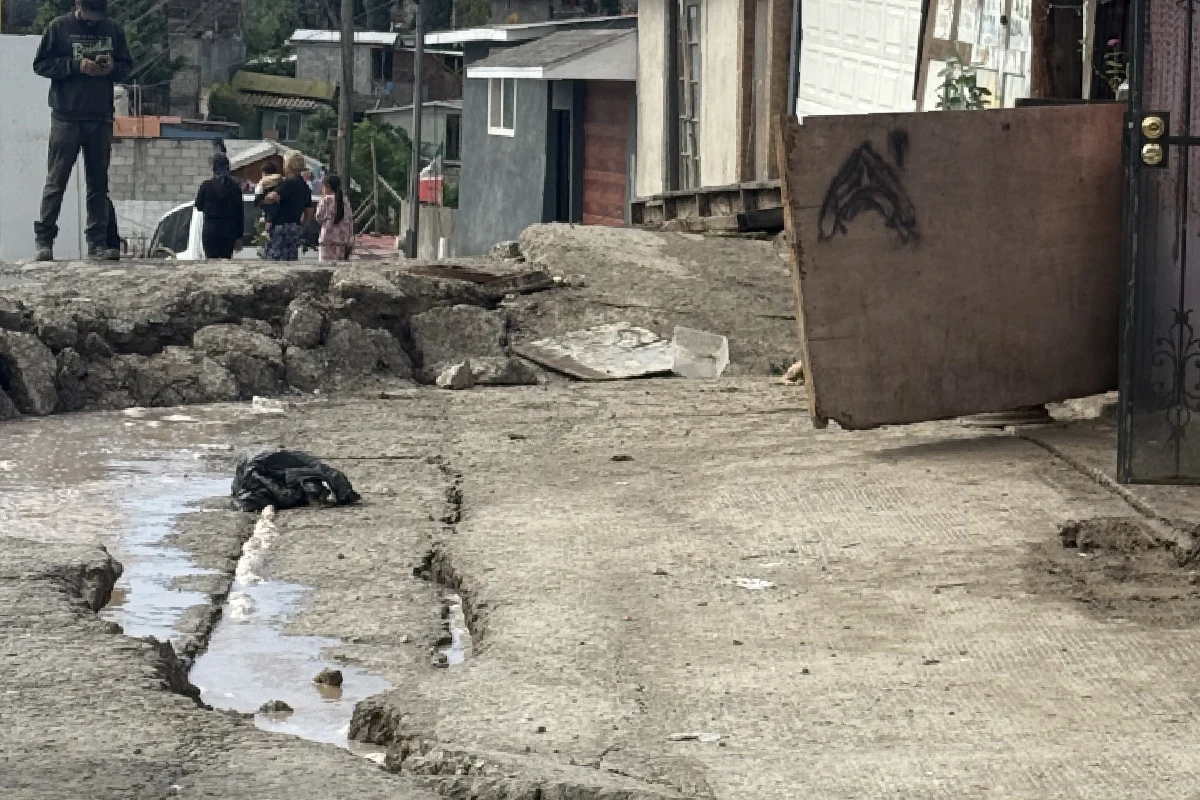 Un deslizamiento repentino que destruya sus casas y deje daños humanos es el principal temor de los vecinos de Tijuana.