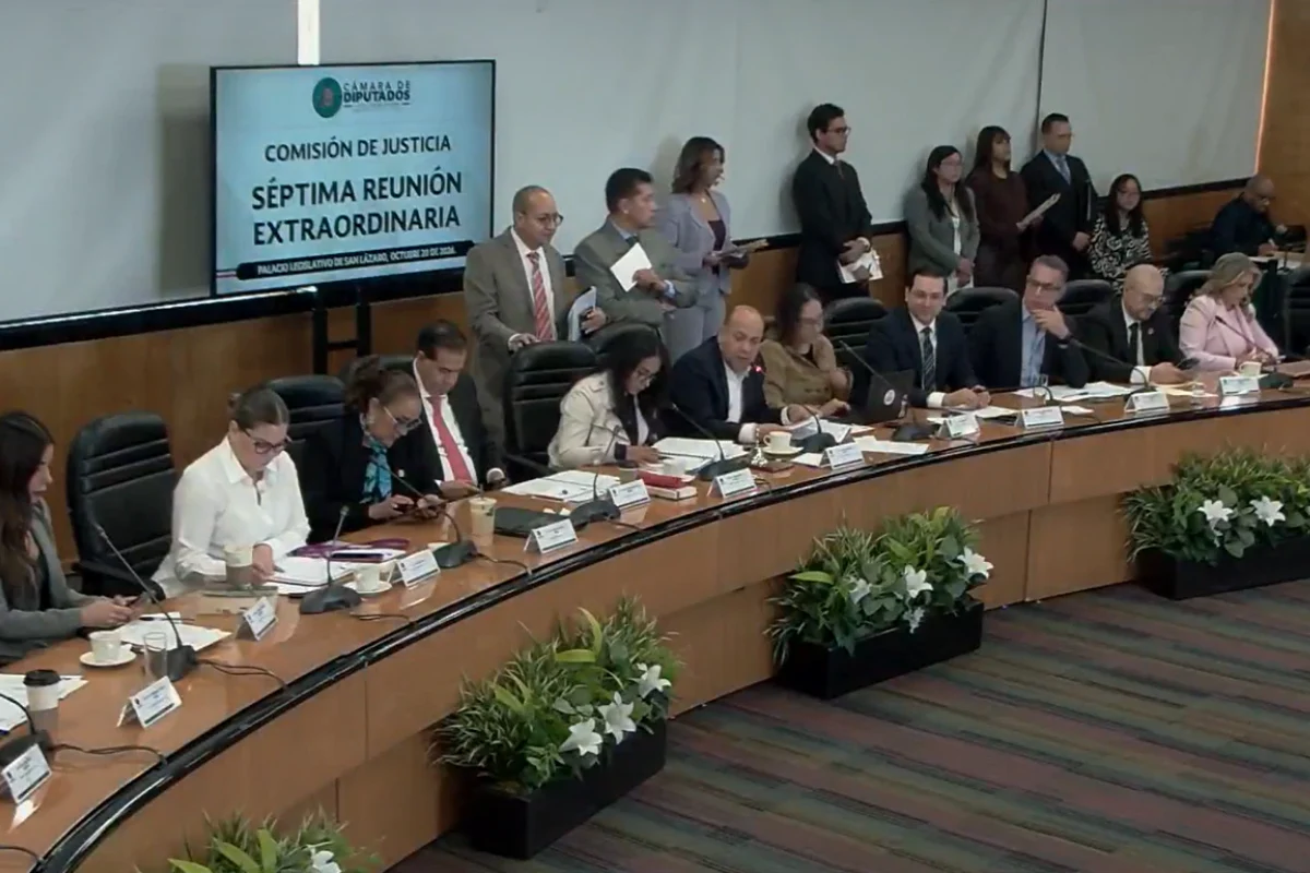 “Ley Antimemes” avanza en Diputados; oposición acusa censura