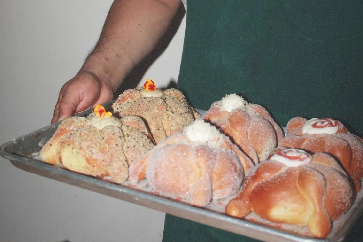 charola de panes de muerto de Dukkah