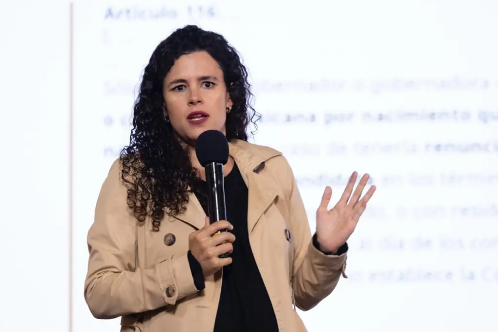 Luisa María Alcalde Luján, consejera jurídica de la Presidencia.