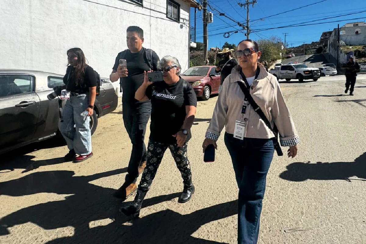 Periodistas marcharon en Tecate para exigir justicia y protección ante agresión y robo de un reportero.