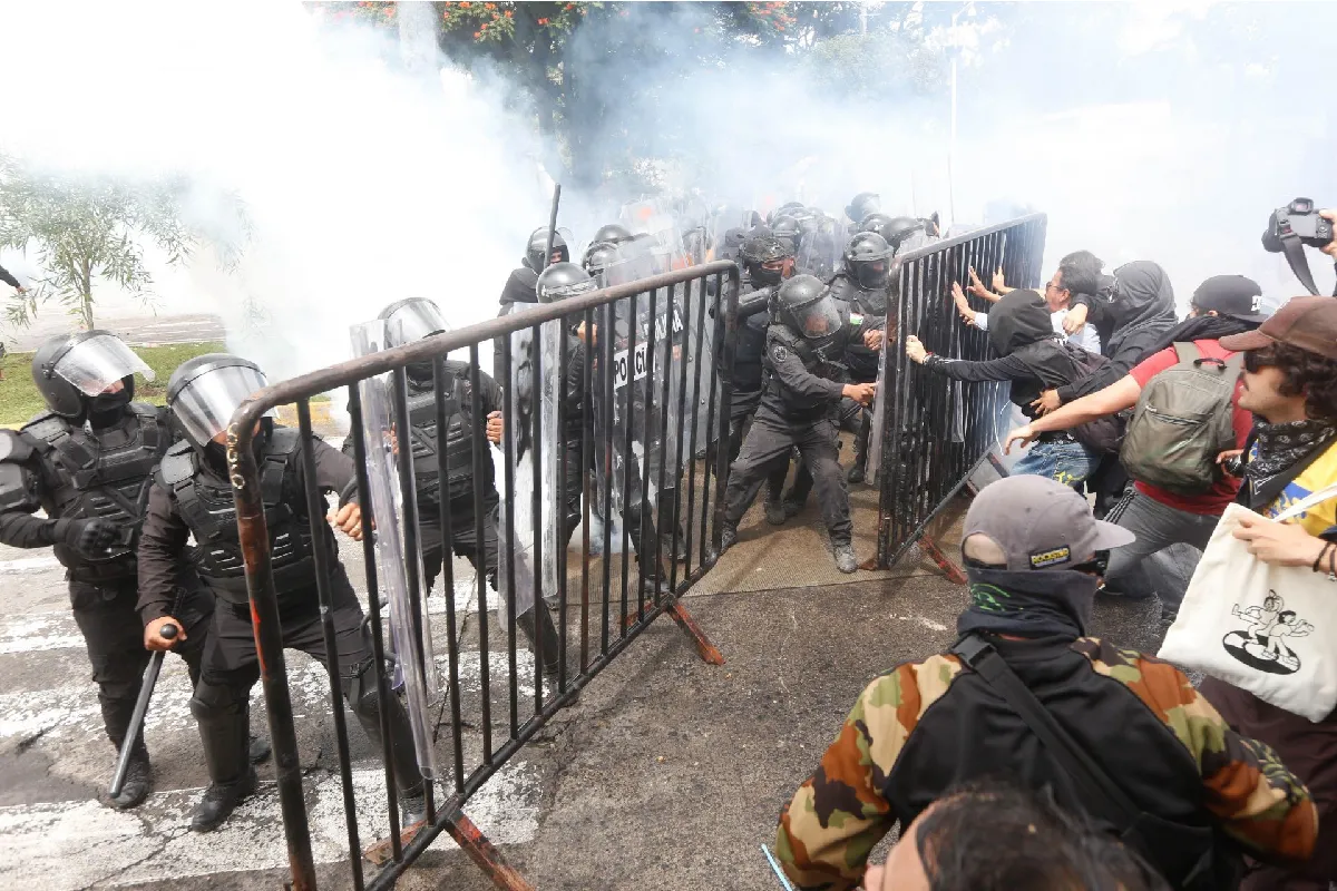 “Hubo uso excesivo de la fuerza y detenciones injustas”: Lemus anuncia libertad de todos los detenidos por protesta del agua
