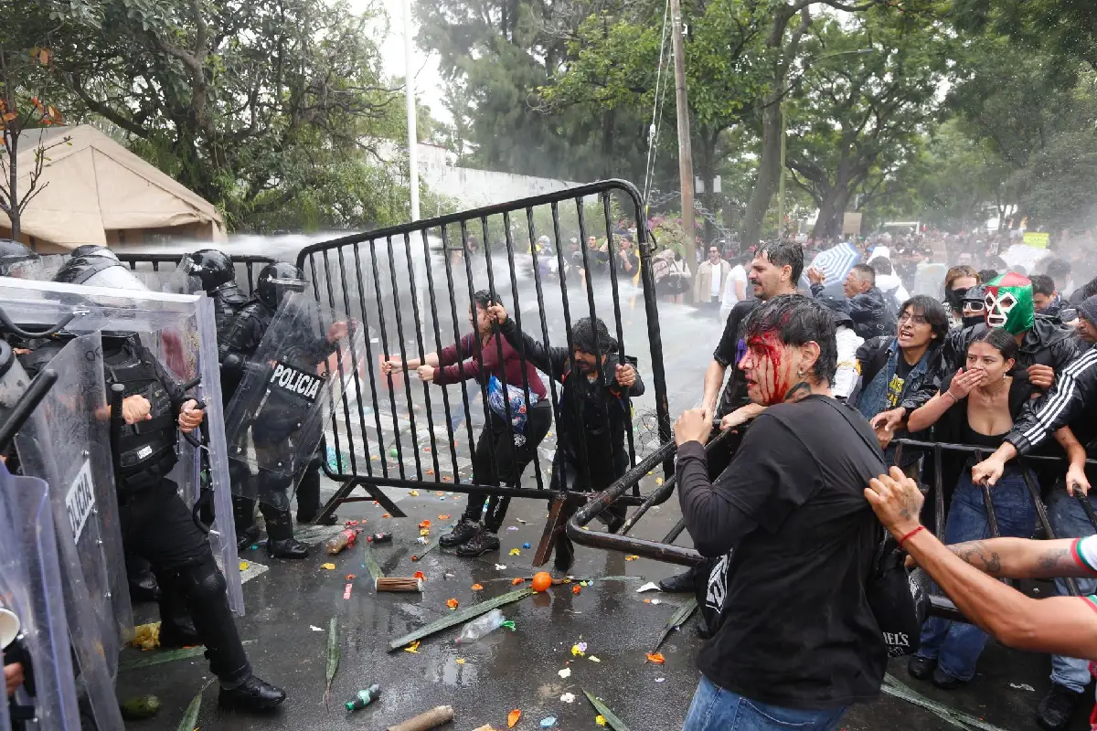 “Los policías me abrieron la cabeza”: Teodoro denuncia golpes y amenazas tras ser detenido en protesta del agua en Guadalajara