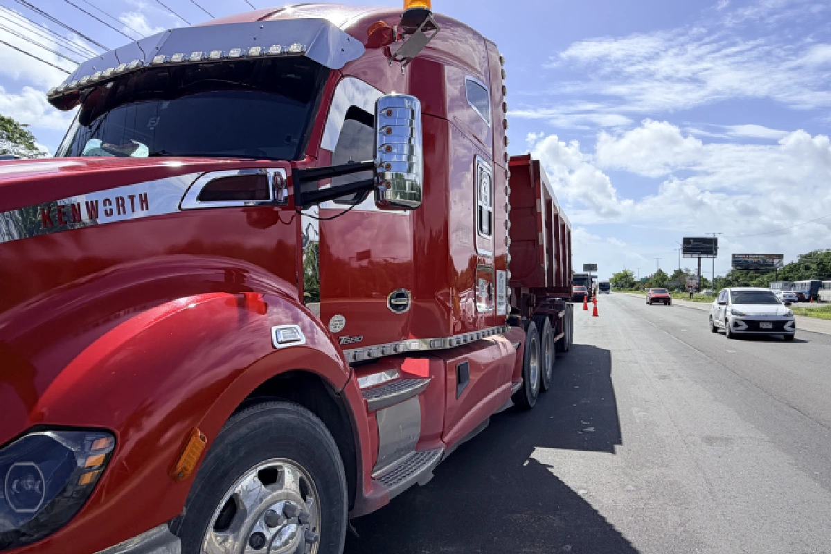 La protesta de transportistas en Cancún finalizó tras dos días de bloqueos.