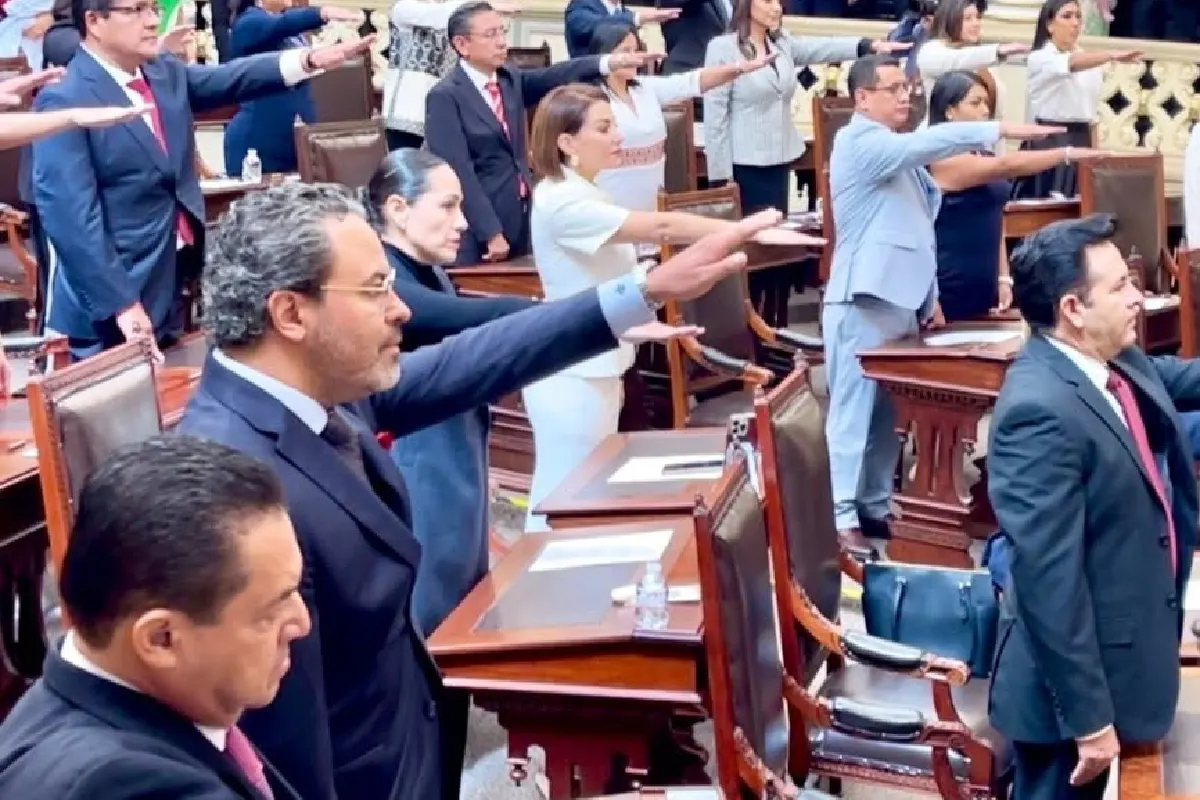 “Puede sonar a ciencia ficción”: diputado de Puebla rinde informe legislativo ante "Pleno Galáctico"