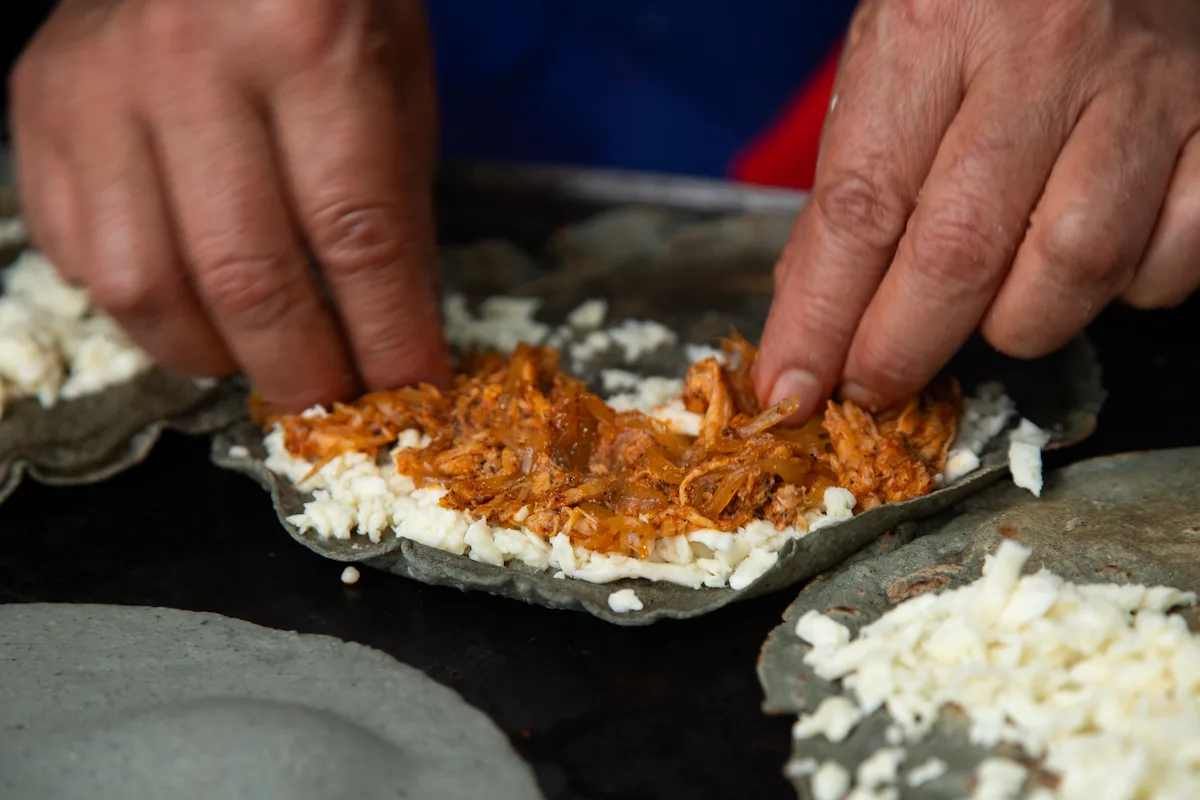 mexicanos-reducen-gasto-en-alimentos-pagar-vivienda-2026