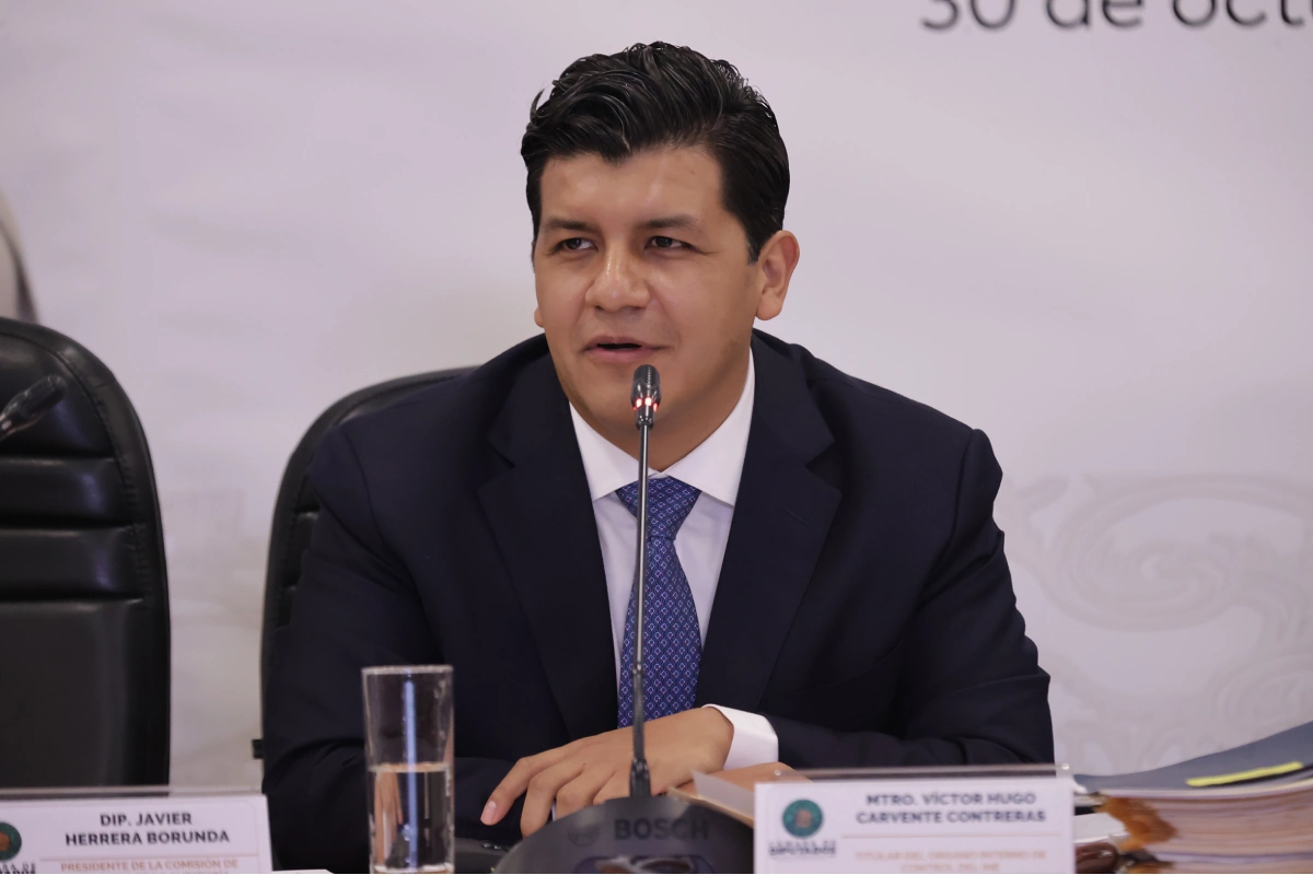 Víctor Hugo Carvente, titular del Órgano Interno de Control