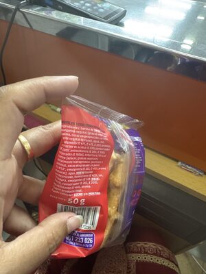 Qé Mini Gofre Sabor Choco - Halal status check