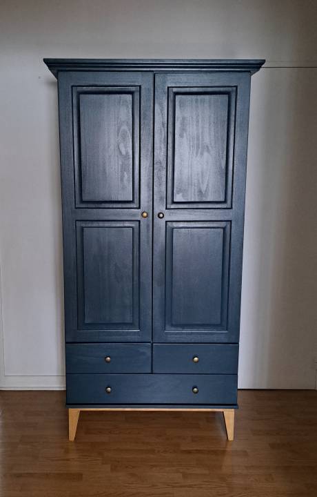 Armoire