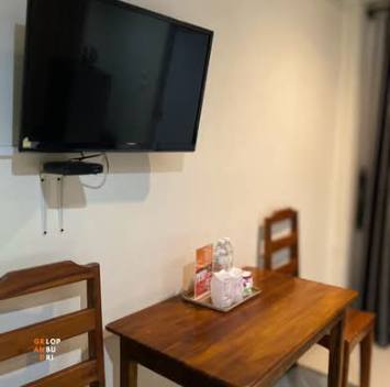 โรงแรม
Tel. 092