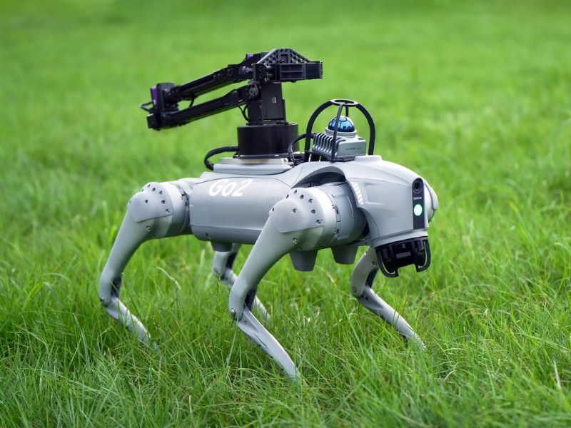 Comparatif robots quadrupèdes 2026 : Go2, VBOT, Hiwonder, Petoi – du robot industriel au robot éducatif