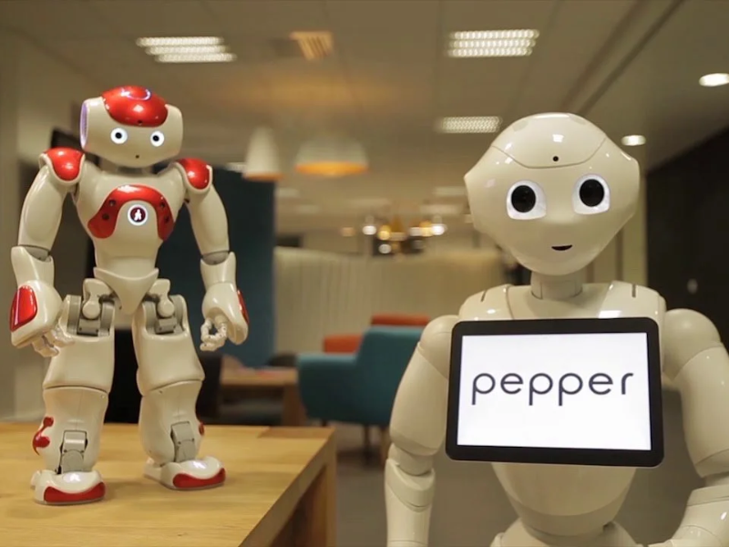 Comparatif robots humanoïdes 2026 : NAO, Pepper, Cruzr ou Nova – lequel choisir ?