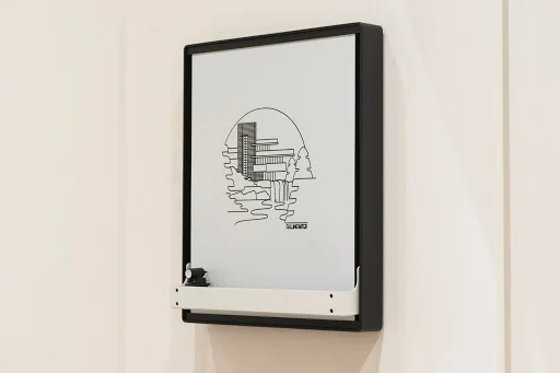 Robot Dessinateur Tableau blanc connecté Joto, écrit et efface dessin textes partout dans le monde