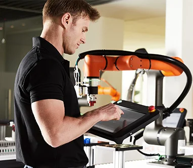 Robot collaboratif cobot 6 axes industriel Hanwha HCR 5 - Image 2