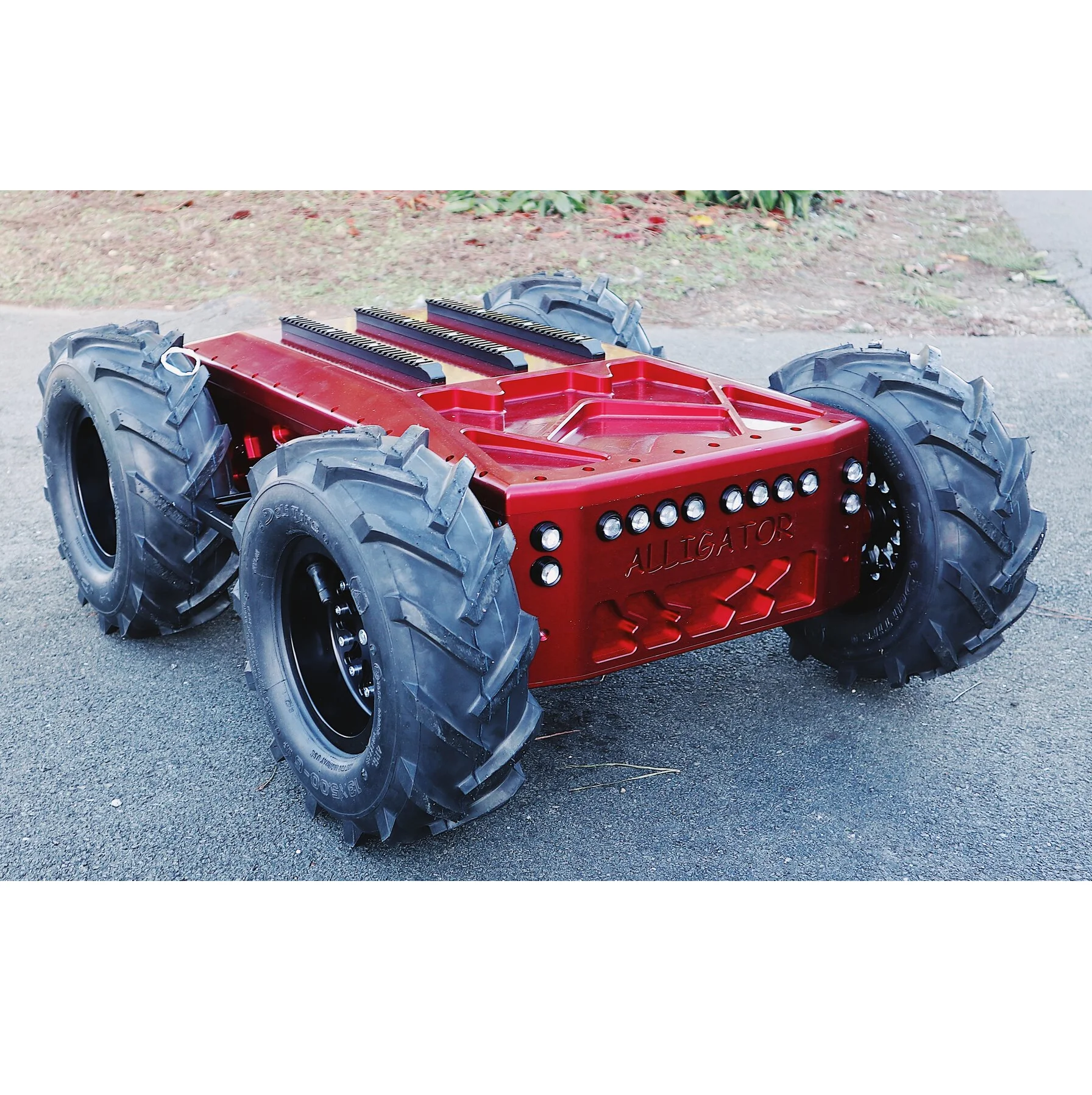 Robot base mobile Militaire Surveillance pro Shark Robotics Alligator reconnaissance inspection