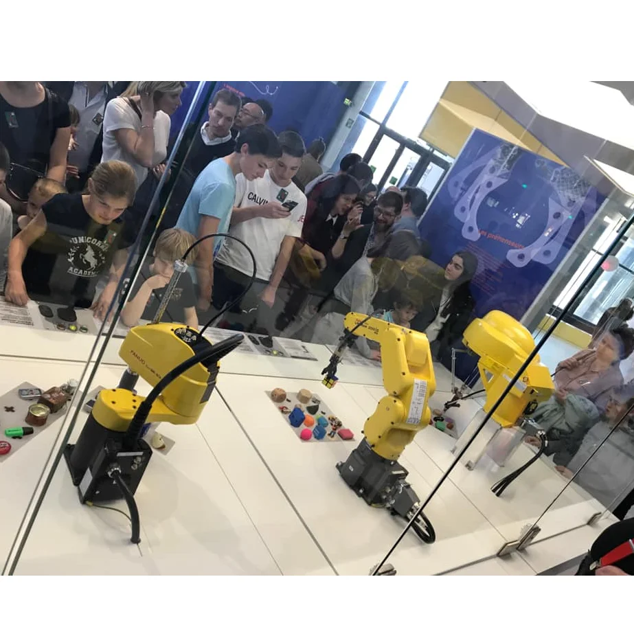 Challenge robot concours Robotique Industrielle Commande Numérique finales Olympiades FANUC plateforme