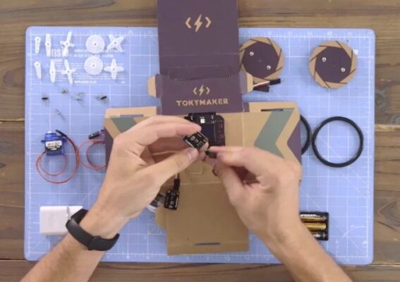 Robot compagnon éducatif programmation Scratch Tokybot kit Tokylabs