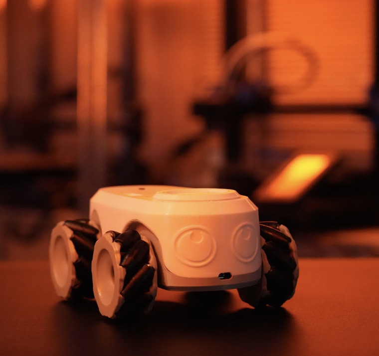 Robot Leobotics - Robot Educatif Robot Construction Programmation 4 Roues Omnidirectionnelles Ilorobot 7
