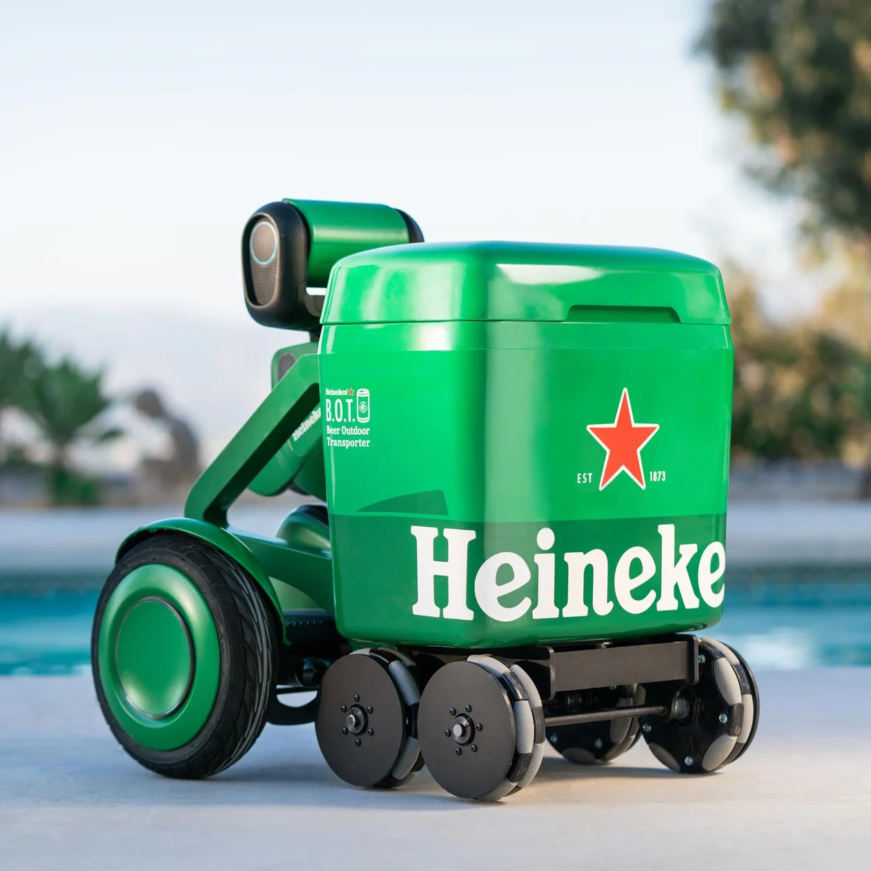 Robot glacière Heineken BOT